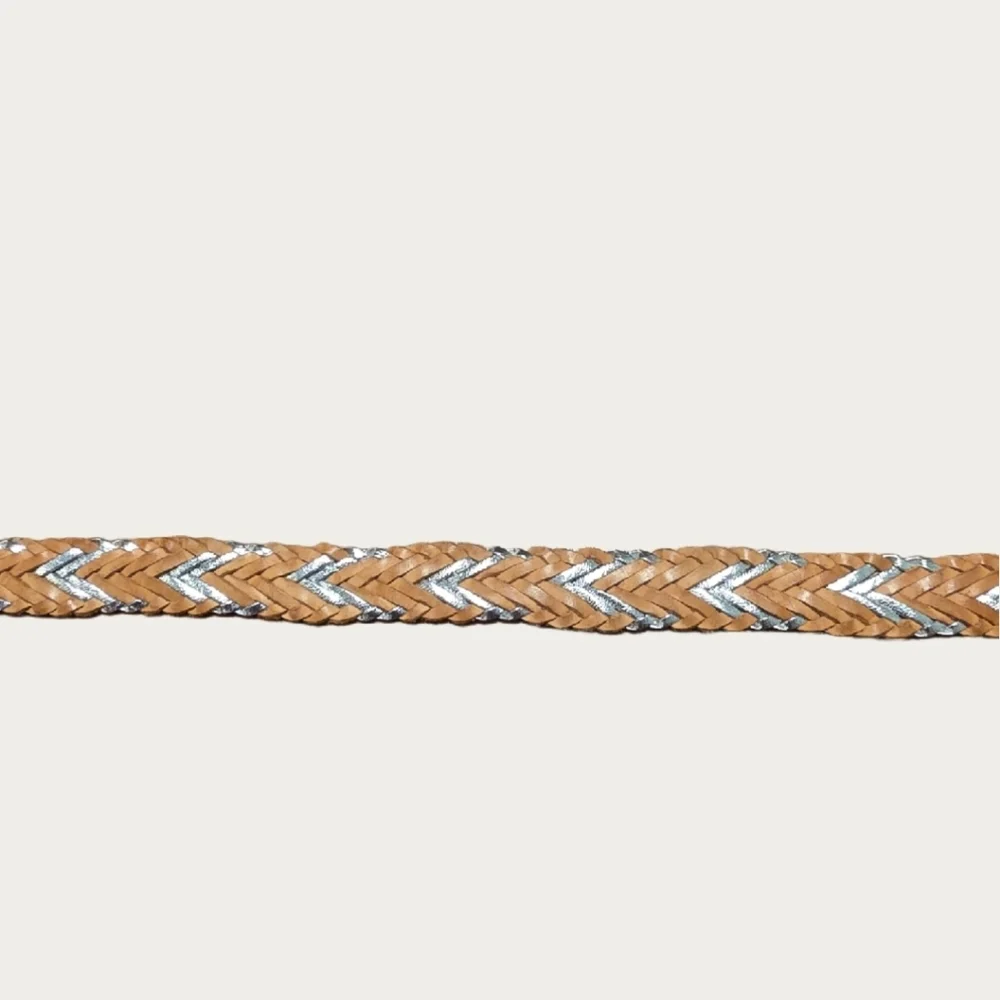 Vintage Liz Claiborne Woven Tan & Silver Leather Belt with Silver Tone Buckle M